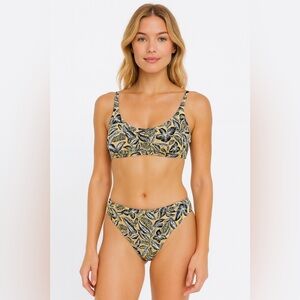 Emme Jordan Floral‎ Bikini Swimsuit Ruffle Straps Two Piece Set S